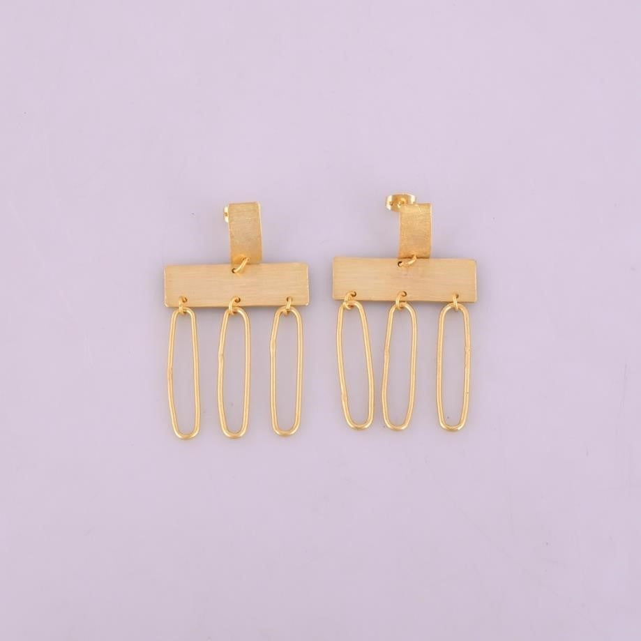 AR05E Aretes rectangulares con colgantes ovalados
