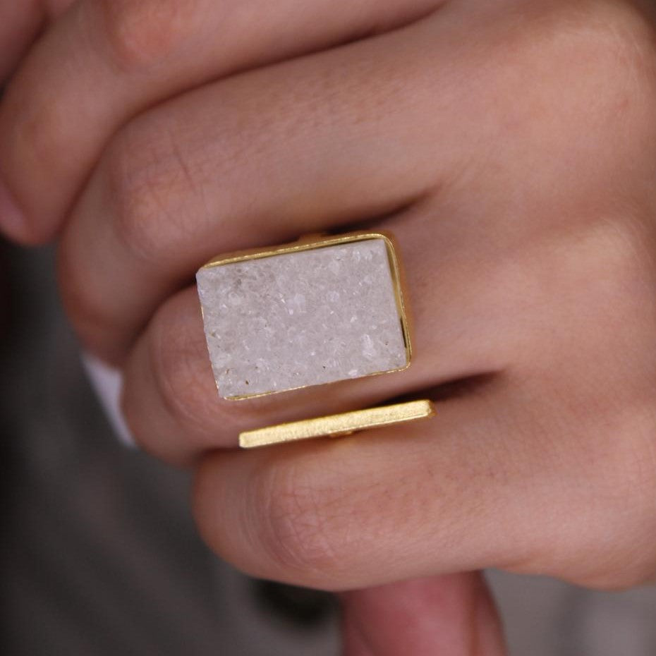 Anillo drusa blanca - AN06