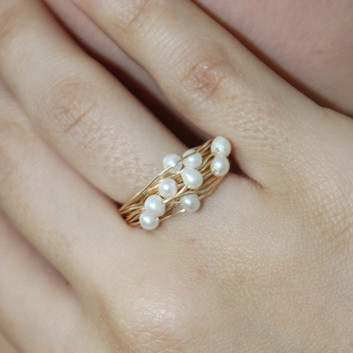 Anillo perlas enlazadas - AAN01